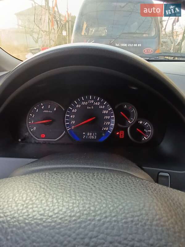 Минивэн Mitsubishi Grandis 2005 в Черноморске фото 7 Минивэн Mitsubishi Grandis 2005 в Черноморске