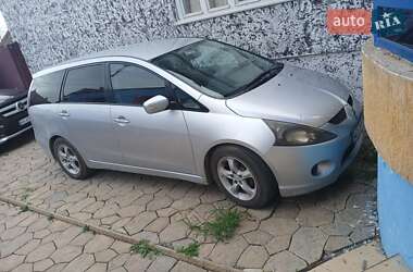 Минивэн Mitsubishi Grandis 2005 в Виноградове