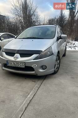 Минивэн Mitsubishi Grandis 2006 в Киеве