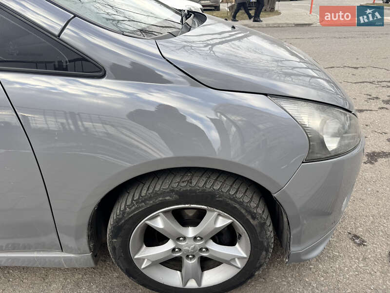 Мінівен Mitsubishi Grandis 2007 в Львові фото 7 Мінівен Mitsubishi Grandis 2007 в Львові