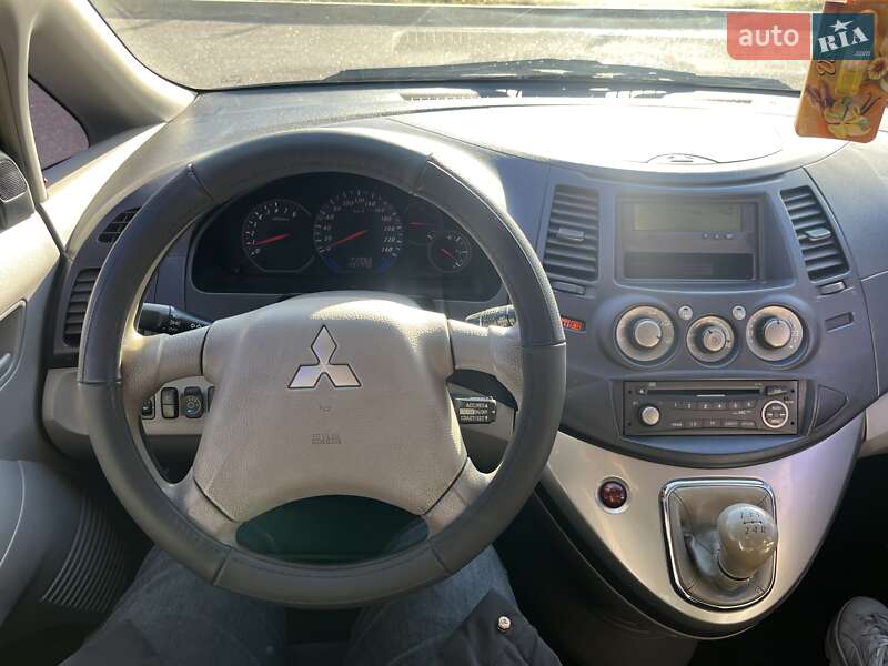 Минивэн Mitsubishi Grandis 2005 в Виннице