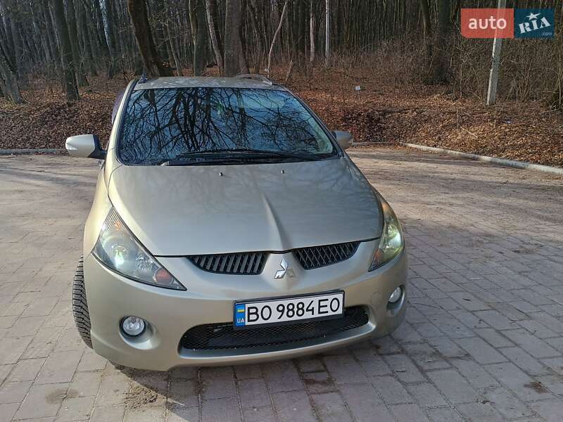 Минивэн Mitsubishi Grandis 2007 в Тернополе