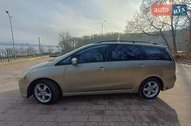 Минивэн Mitsubishi Grandis 2007 в 