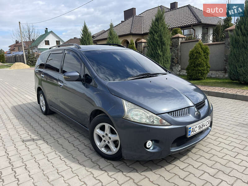 Мінівен Mitsubishi Grandis 2006 в Луцьку
