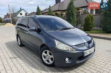 Минивэн Mitsubishi Grandis 2006 в 