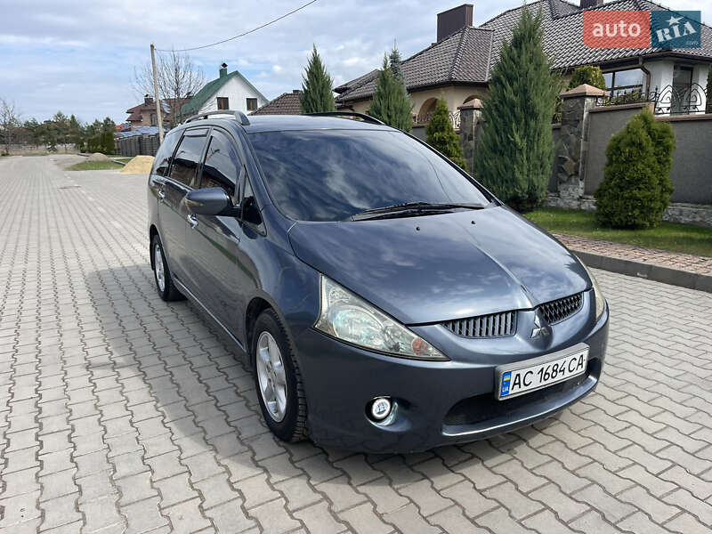 Мінівен Mitsubishi Grandis 2006 в Луцьку