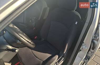 Мінівен Mitsubishi Grandis 2008 в 