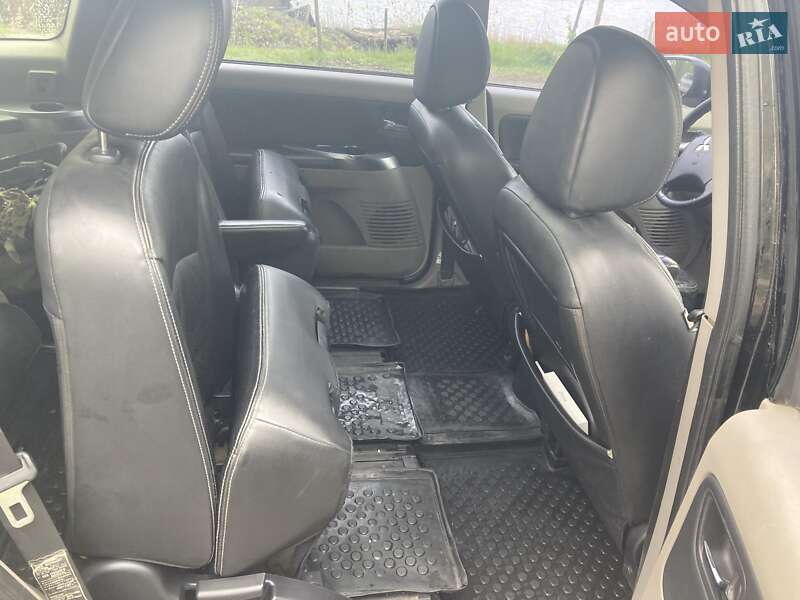 Минивэн Mitsubishi Grandis 2006 в Киеве фото 15 Минивэн Mitsubishi Grandis 2006 в Киеве