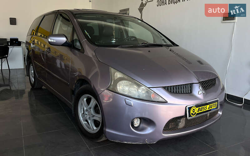 Mitsubishi Grandis 2006