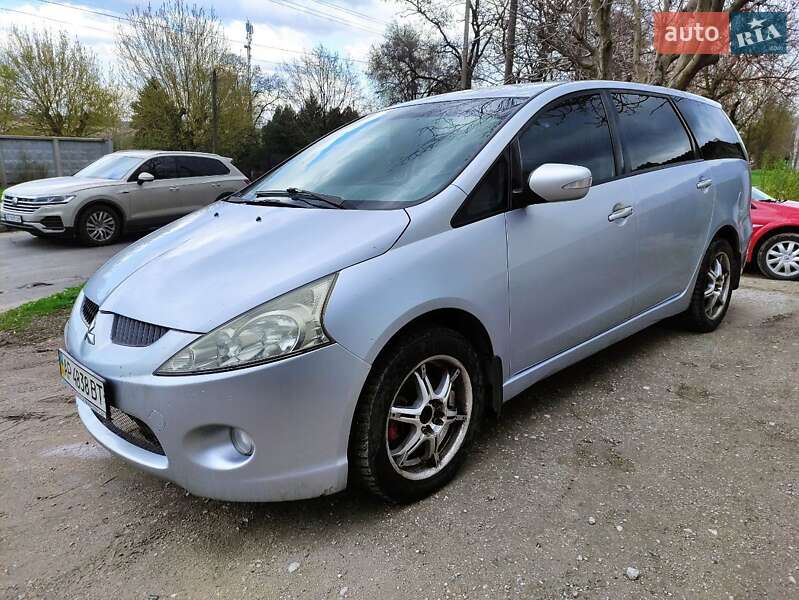 Минивэн Mitsubishi Grandis 2008 в Запорожье
