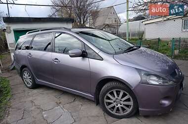 Мінівен Mitsubishi Grandis 2004 в Кам'янському