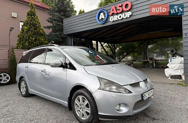 Мінівен Mitsubishi Grandis 2004 в 