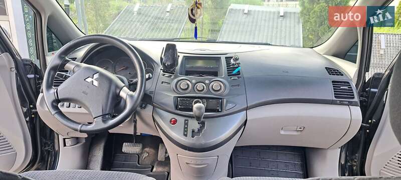 Минивэн Mitsubishi Grandis 2006 в Дрогобыче