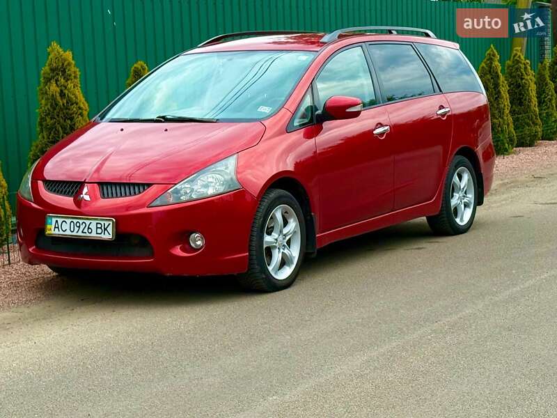 Мінівен Mitsubishi Grandis 2007 в Луцьку