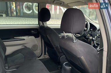 Минивэн Mitsubishi Grandis 2008 в 