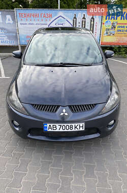 Мінівен Mitsubishi Grandis 2007 в 