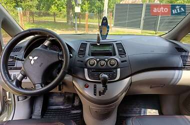 Мінівен Mitsubishi Grandis 2008 в 