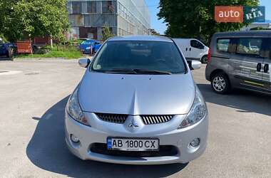 Мінівен Mitsubishi Grandis 2008 в 