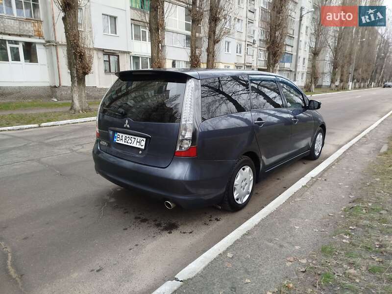Мінівен Mitsubishi Grandis 2007 в Кременчуці