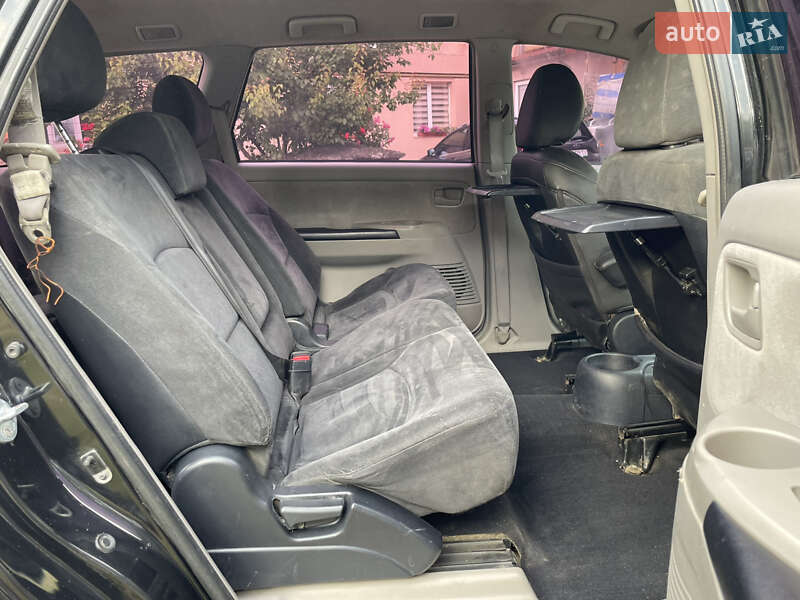 Мінівен Mitsubishi Grandis 2005 в Чернівцях
