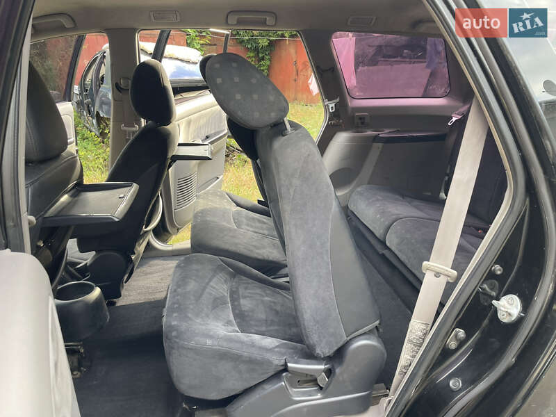 Мінівен Mitsubishi Grandis 2005 в Чернівцях