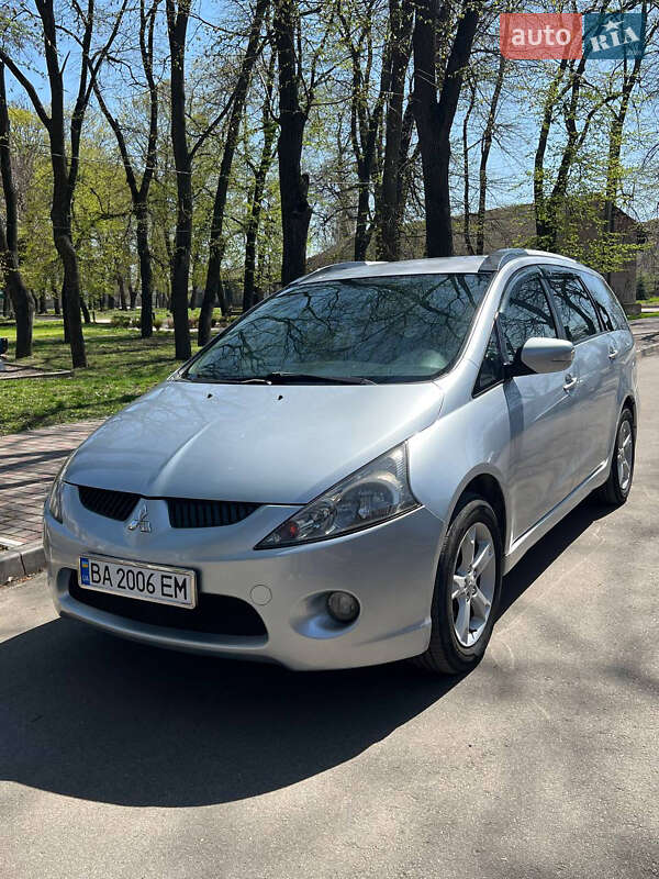 Мінівен Mitsubishi Grandis 2007 в Знам'янці
