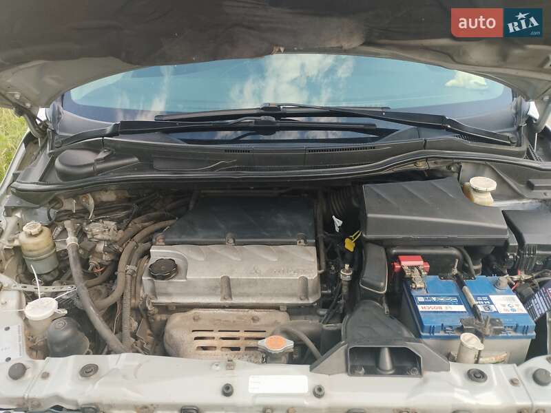 Мінівен Mitsubishi Grandis 2008 в Вишневому