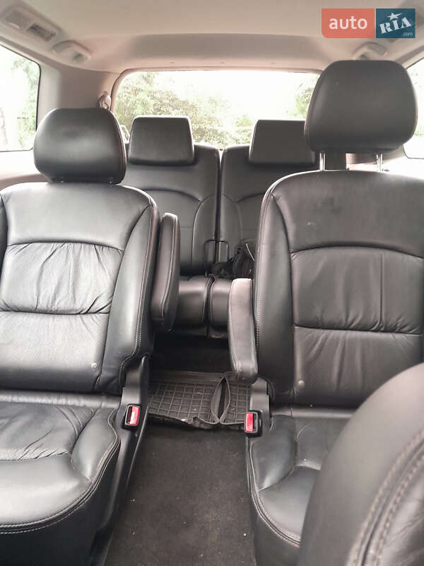 Минивэн Mitsubishi Grandis 2007 в Ровно