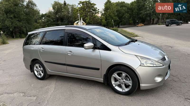 Минивэн Mitsubishi Grandis 2010 в Желтых Водах