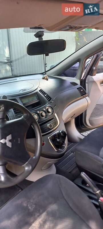 Минивэн Mitsubishi Grandis 2008 в Днепре