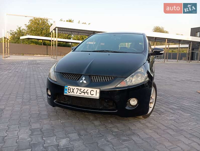 Мінівен Mitsubishi Grandis 2009 в Кам'янець-Подільському