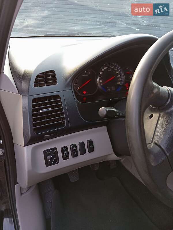 Мінівен Mitsubishi Grandis 2009 в Кам'янець-Подільському