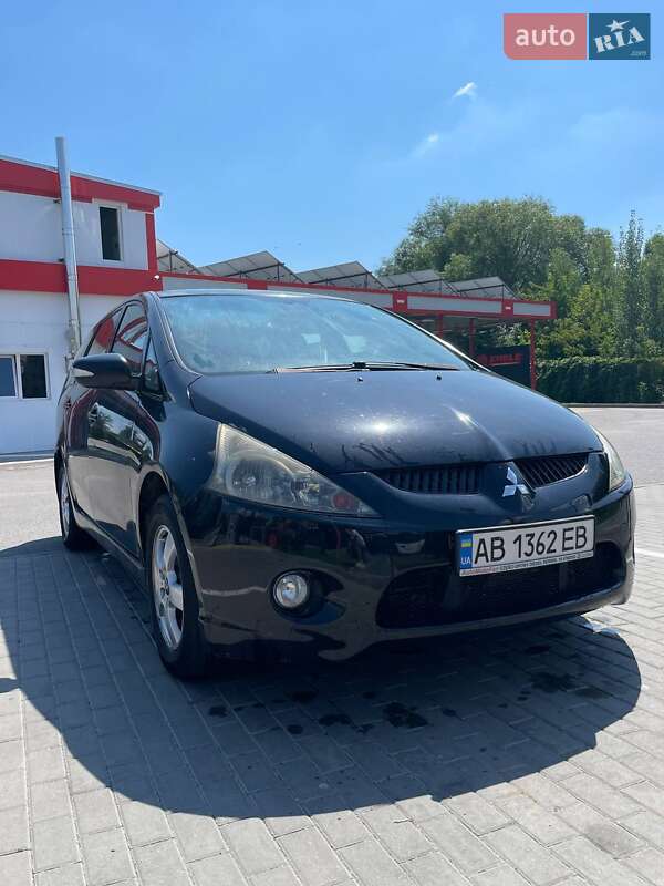 Mitsubishi Grandis 2008 Mitsubishi Grandis 2008