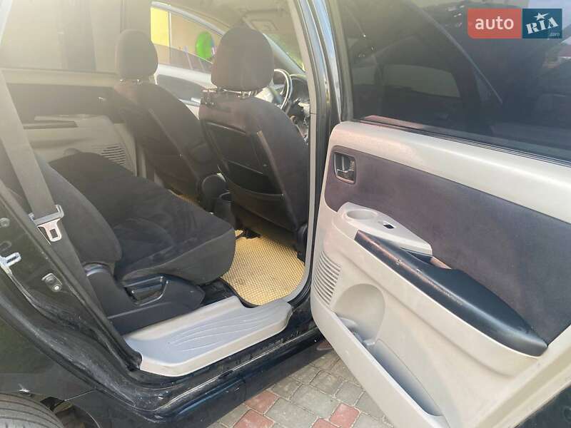 Минивэн Mitsubishi Grandis 2008 в Львове