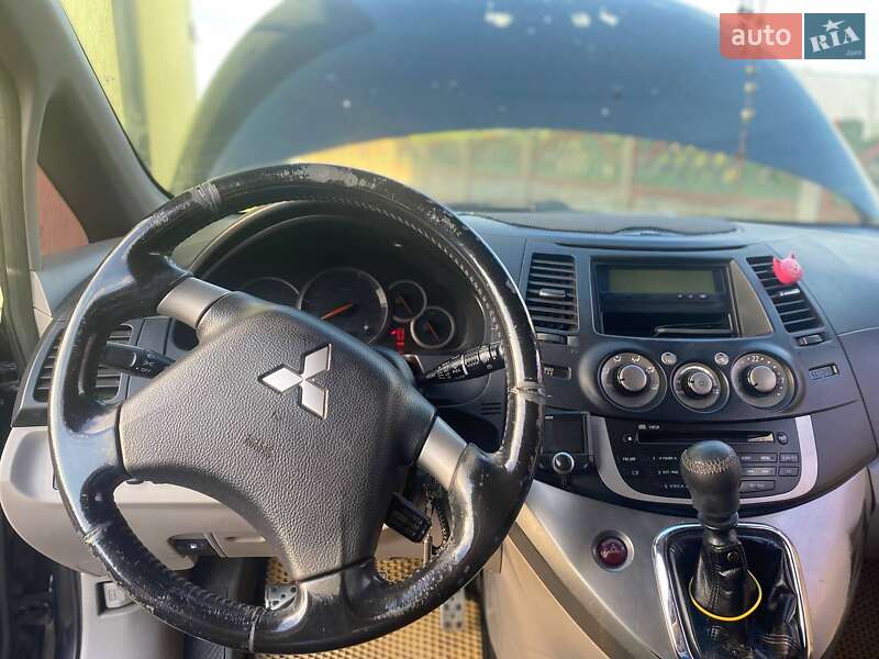 Минивэн Mitsubishi Grandis 2008 в Львове