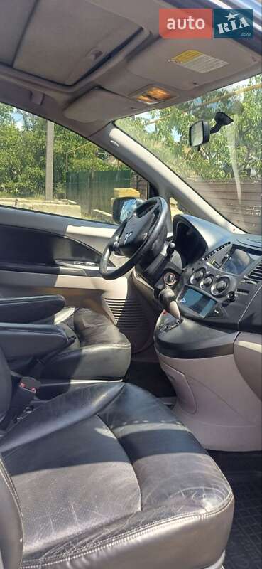 Мінівен Mitsubishi Grandis 2006 в Роздільній