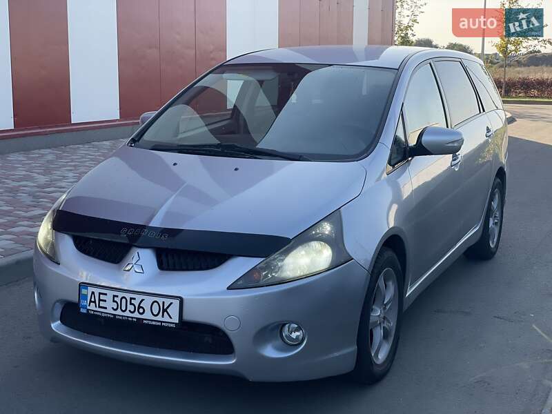 Минивэн Mitsubishi Grandis 2006 в Днепре