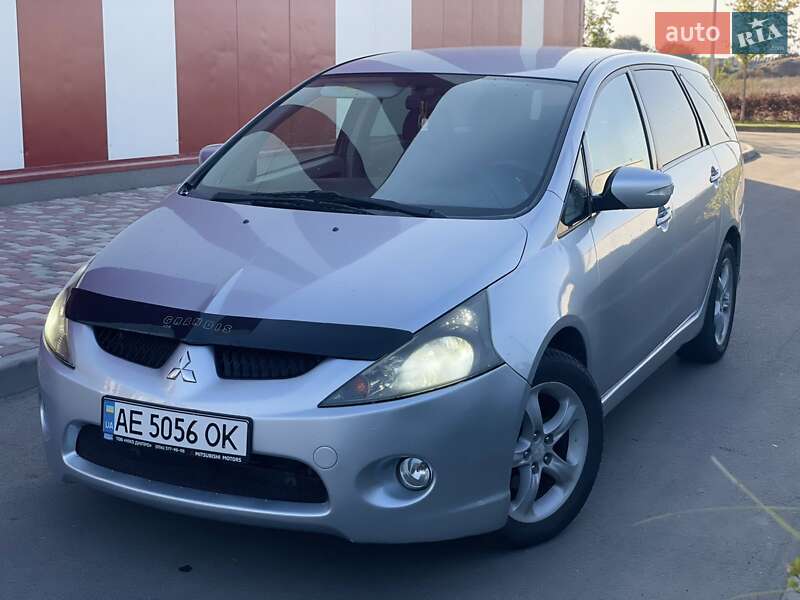 Минивэн Mitsubishi Grandis 2006 в Днепре