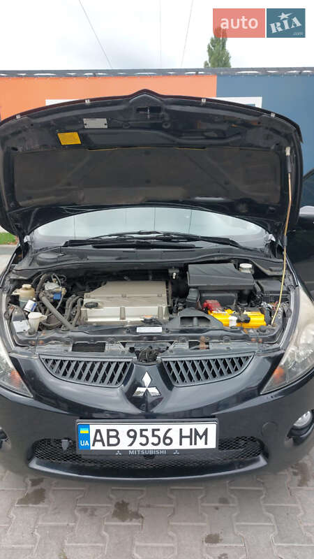 Минивэн Mitsubishi Grandis 2005 в Виннице фото 10 Минивэн Mitsubishi Grandis 2005 в Виннице