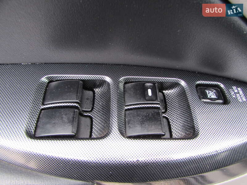 Минивэн Mitsubishi Grandis 2007 в Кропивницком фото 23 Минивэн Mitsubishi Grandis 2007 в Кропивницком