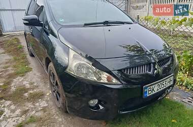 Мінівен Mitsubishi Grandis 2008 в Острозі