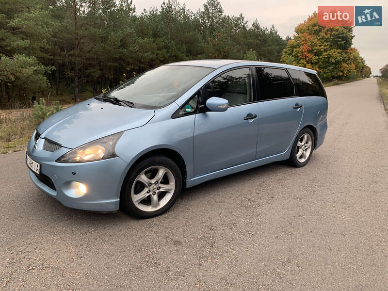 Mitsubishi Grandis 2004 Mitsubishi Grandis 2004