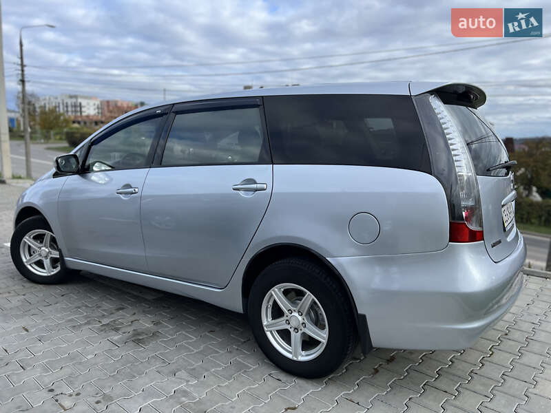 Мінівен Mitsubishi Grandis 2008 в Чернівцях