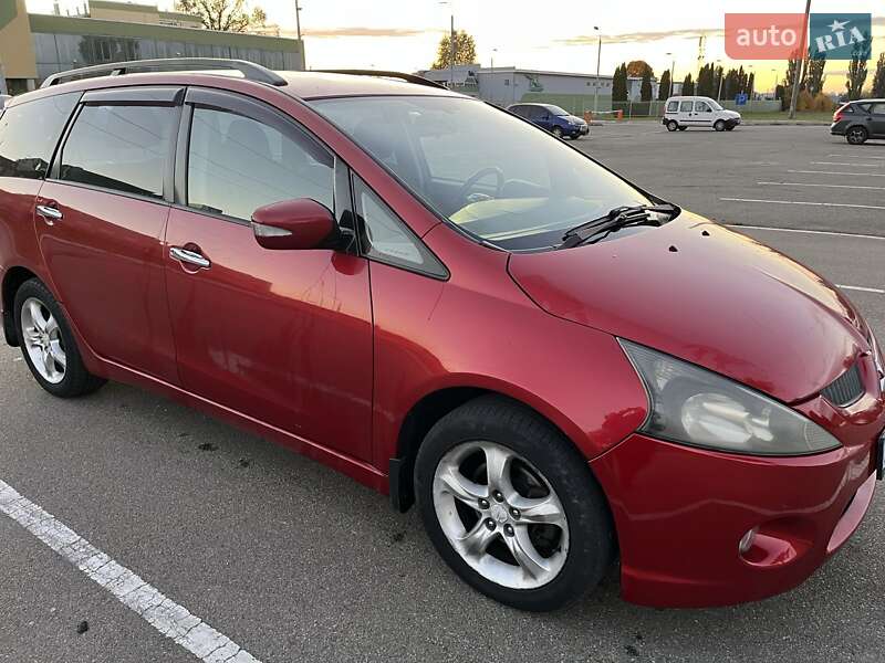 Минивэн Mitsubishi Grandis 2007 в Киеве