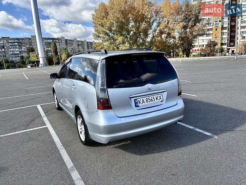 Минивэн Mitsubishi Grandis 2005 в Киеве фото 3 Минивэн Mitsubishi Grandis 2005 в Киеве