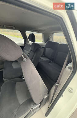 Минивэн Mitsubishi Grandis 2008 в 