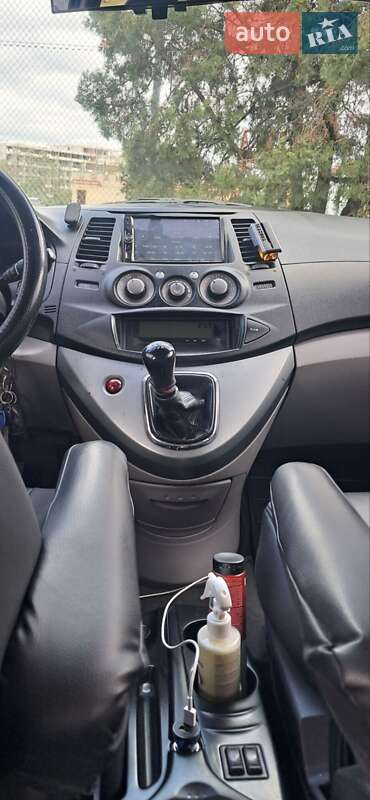 Мінівен Mitsubishi Grandis 2006 в Чорноморську