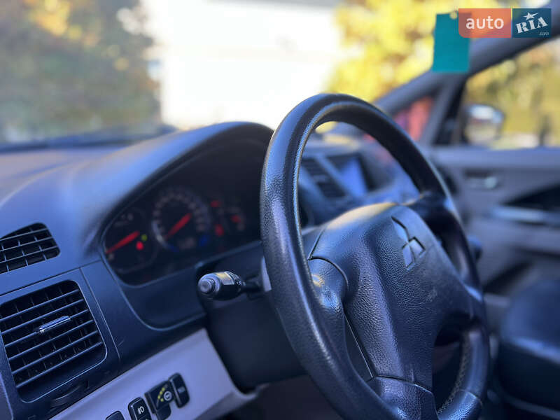 Мінівен Mitsubishi Grandis 2007 в Жовкві