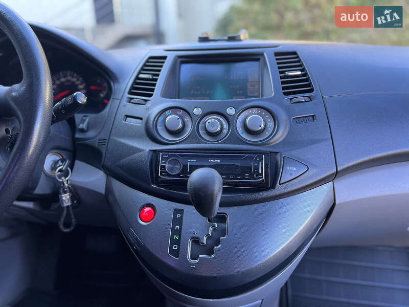 Мінівен Mitsubishi Grandis 2007 в Жовкві