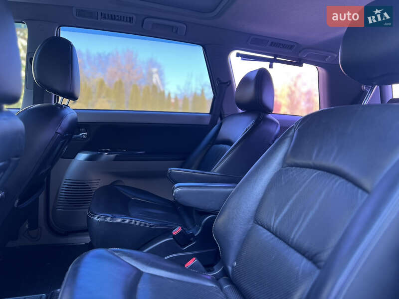 Мінівен Mitsubishi Grandis 2007 в Жовкві